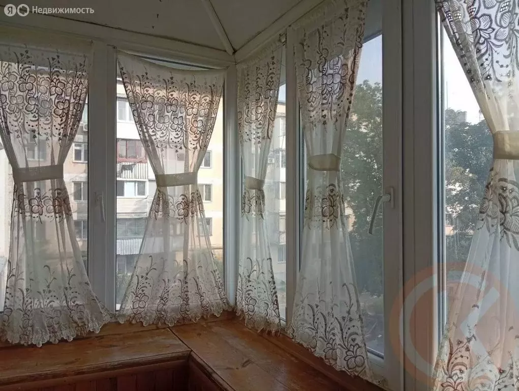 3-комнатная квартира: Симферополь, Залесская улица, 68 (58.6 м) - Фото 1