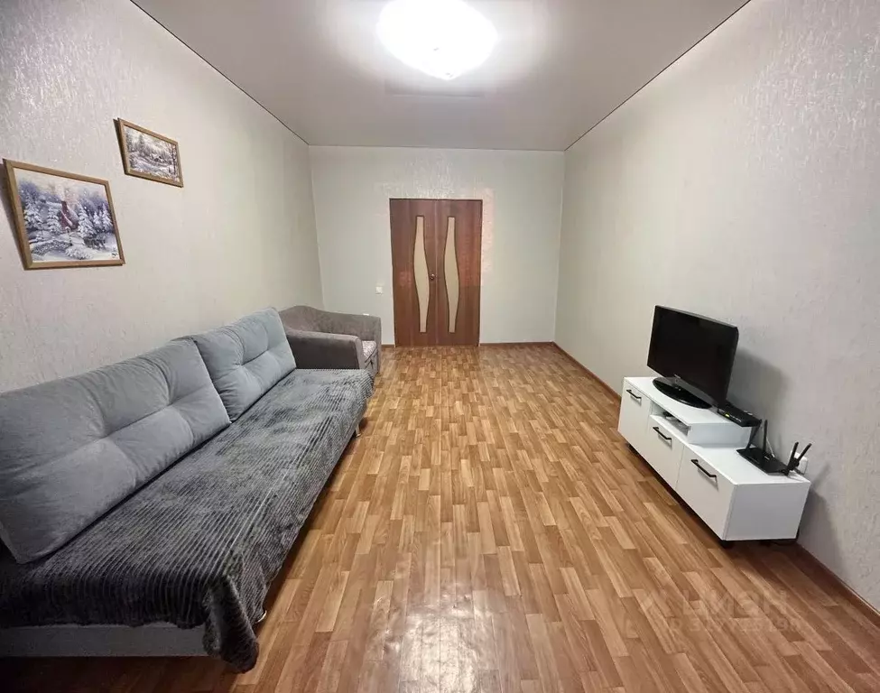 1-к кв. Татарстан, Казань ул. Баки Урманче, 10 (54.6 м) - Фото 0