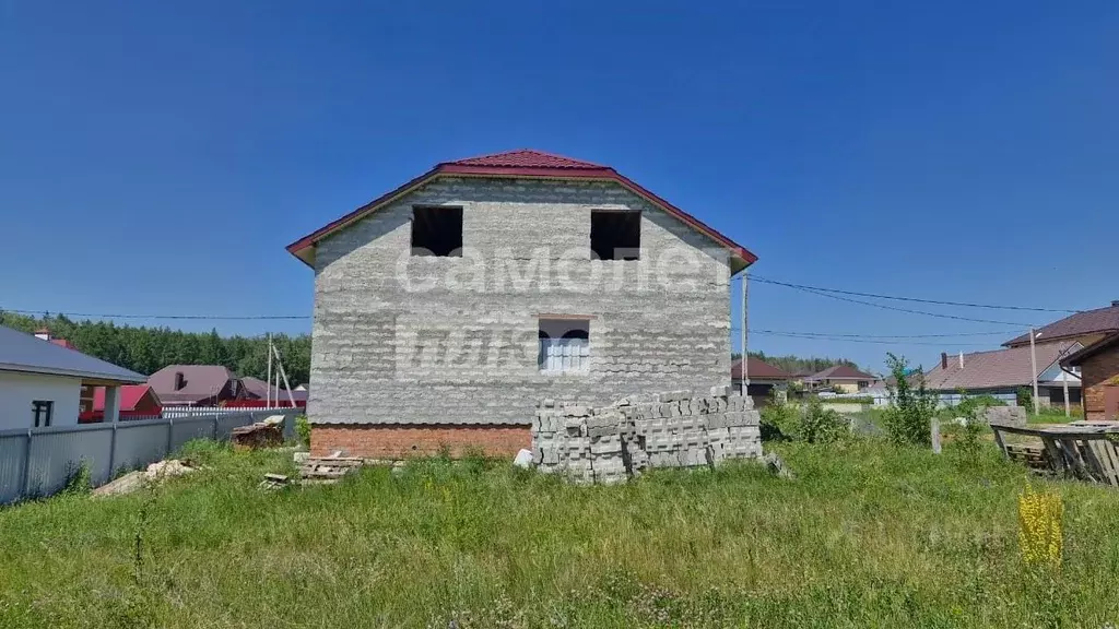 Дом в Башкортостан, Чишминский поссовет, Чишмы рп ул. Гагарина, 2А ... - Фото 1