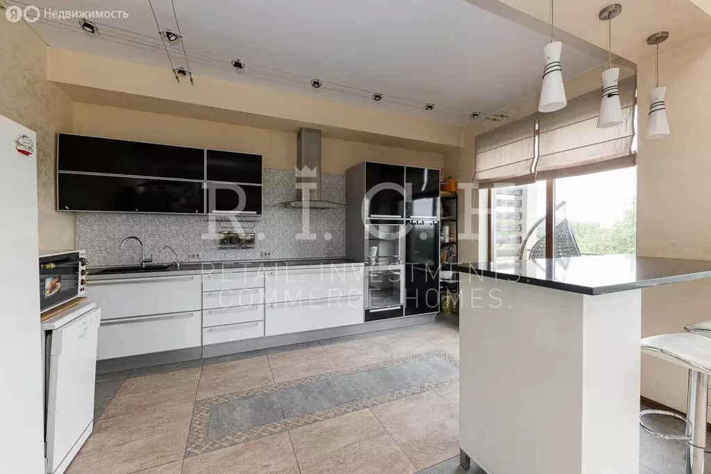 4-комнатная квартира: Челябинск, Орлиная улица, 12 (220 м) - Фото 2