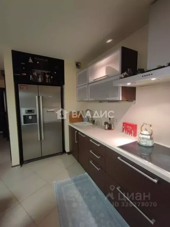 3-к кв. Белгородская область, Белгород ул. 5 Августа, 37 (84.6 м) - Фото 1