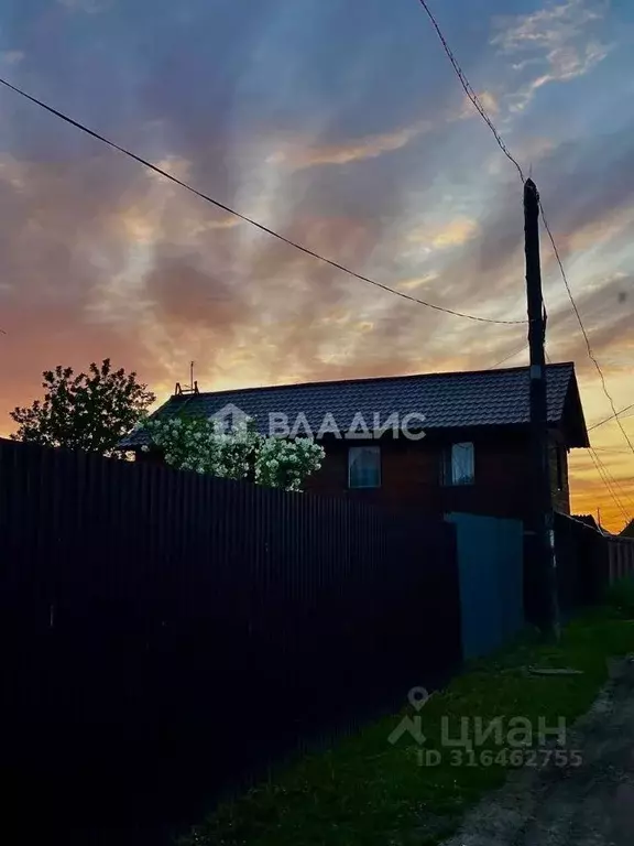 Дом в Иркутская область, Ангарск Северный мкр, Нахимовская ул., 10 ... - Фото 0