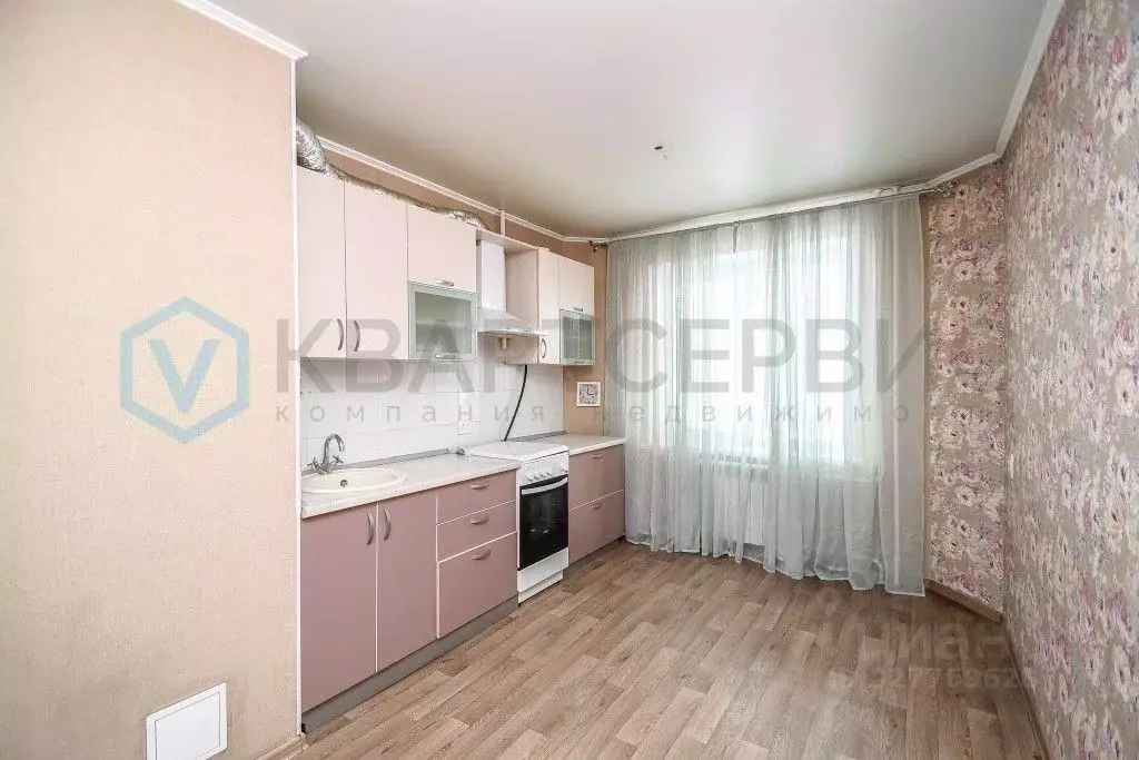 4-к кв. Омская область, Омск ул. Степанца, 8Б (71.8 м) - Фото 2
