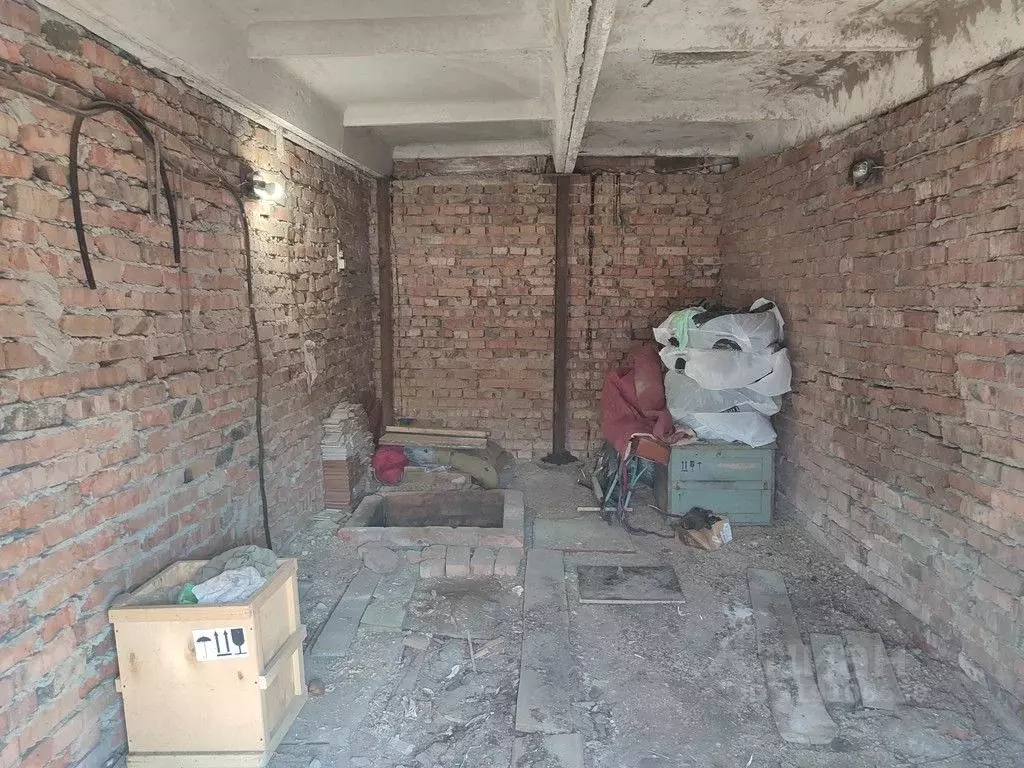 Гараж в Омская область, Омск ул. Завертяева, 18 (20 м) - Фото 0