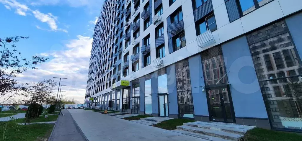 Продам помещение свободного назначения, 2.5 м - Фото 0