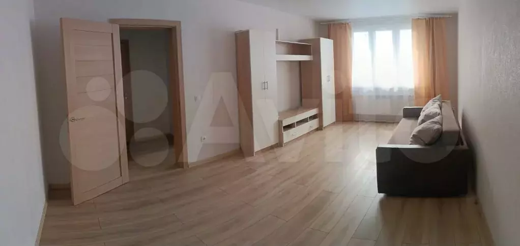1-к. квартира, 40 м, 6/17 эт. - Фото 0