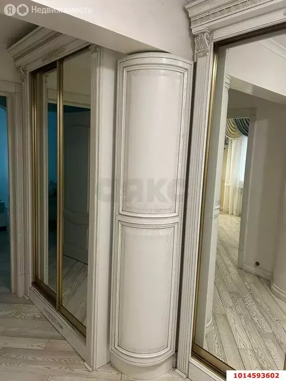 3-комнатная квартира: Краснодар, улица Гагарина, 73 (61.4 м) - Фото 0