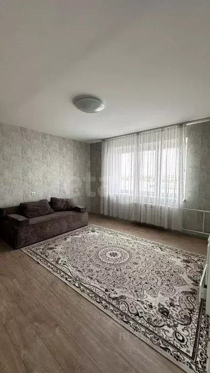 2-к кв. Омская область, Омск ул. Леонида Маслова, 13 (65.0 м) - Фото 2