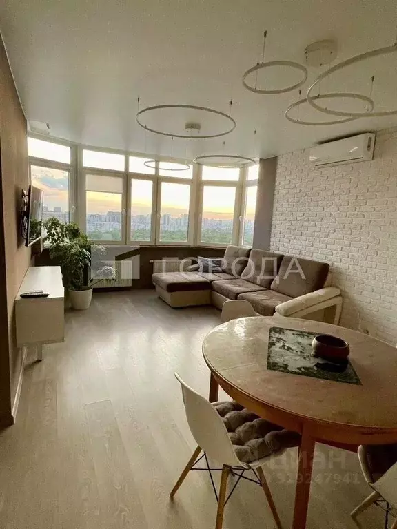 4-к кв. Новосибирская область, Новосибирск ул. Кошурникова, 22 (80.0 ... - Фото 0