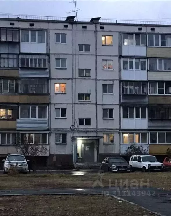 2-к кв. Курганская область, Курган ул. Анфиногенова, 5 (45.4 м) - Фото 0