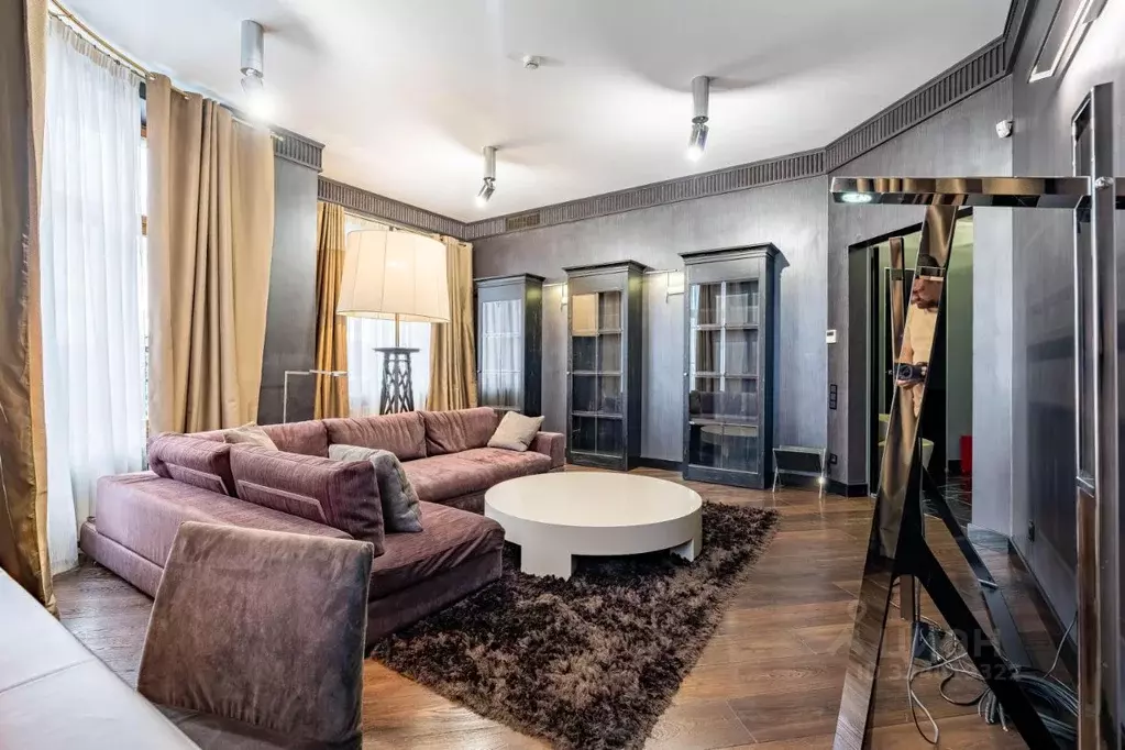 2-к кв. Санкт-Петербург ул. Нахимова, 15В (110.0 м) - Фото 1