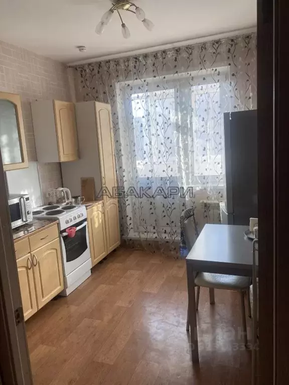 1-к кв. Красноярский край, Красноярск ул. Чернышевского, 118 (40.0 м) - Фото 2