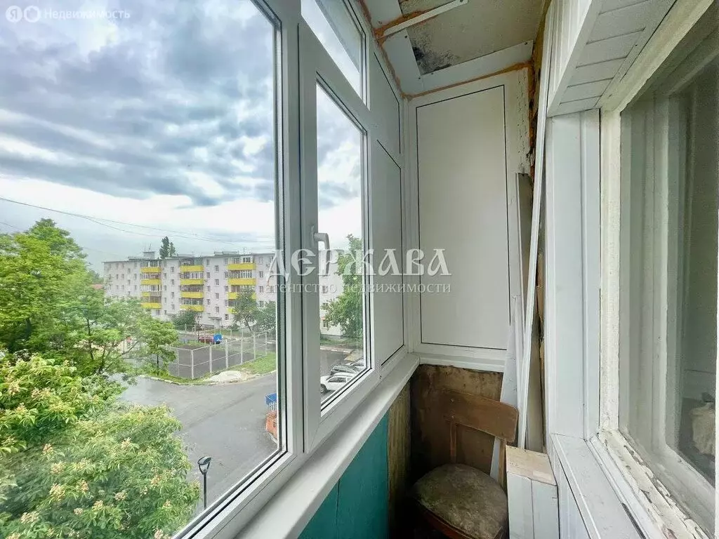 1-комнатная квартира: Старый Оскол, Октябрьская улица, 23 (30.3 м) - Фото 0