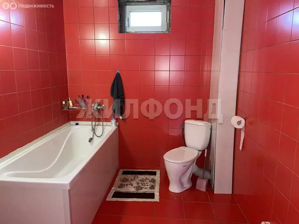 Дом в Республика Хакасия, Абакан (216.4 м) - Фото 1