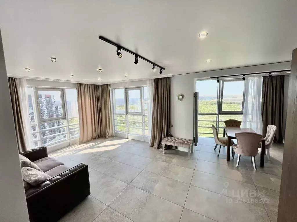 3-к кв. Санкт-Петербург просп. Героев, 18 (90.0 м) - Фото 1