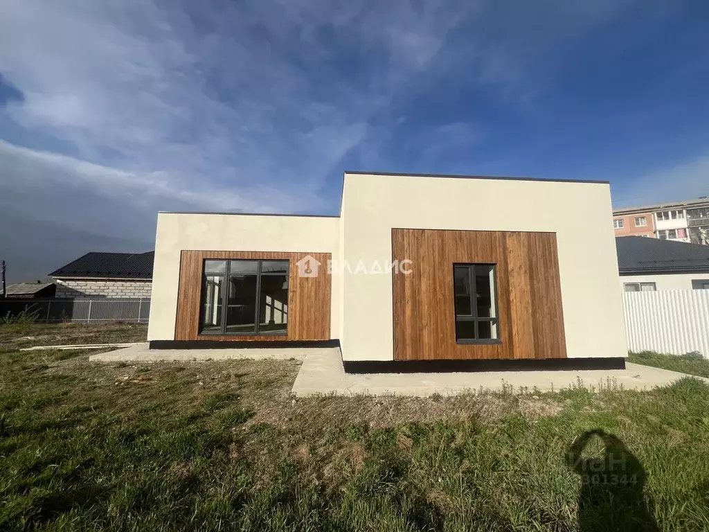 Дом в Иркутская область, Ангарск Кирова мкр, ул. Нестерова, 18 (112 м) - Фото 1