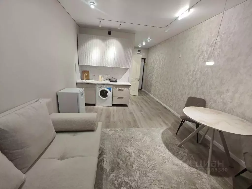 Студия Бурятия, Улан-Удэ ул. Бабушкина, 1к1 (23.0 м) - Фото 1