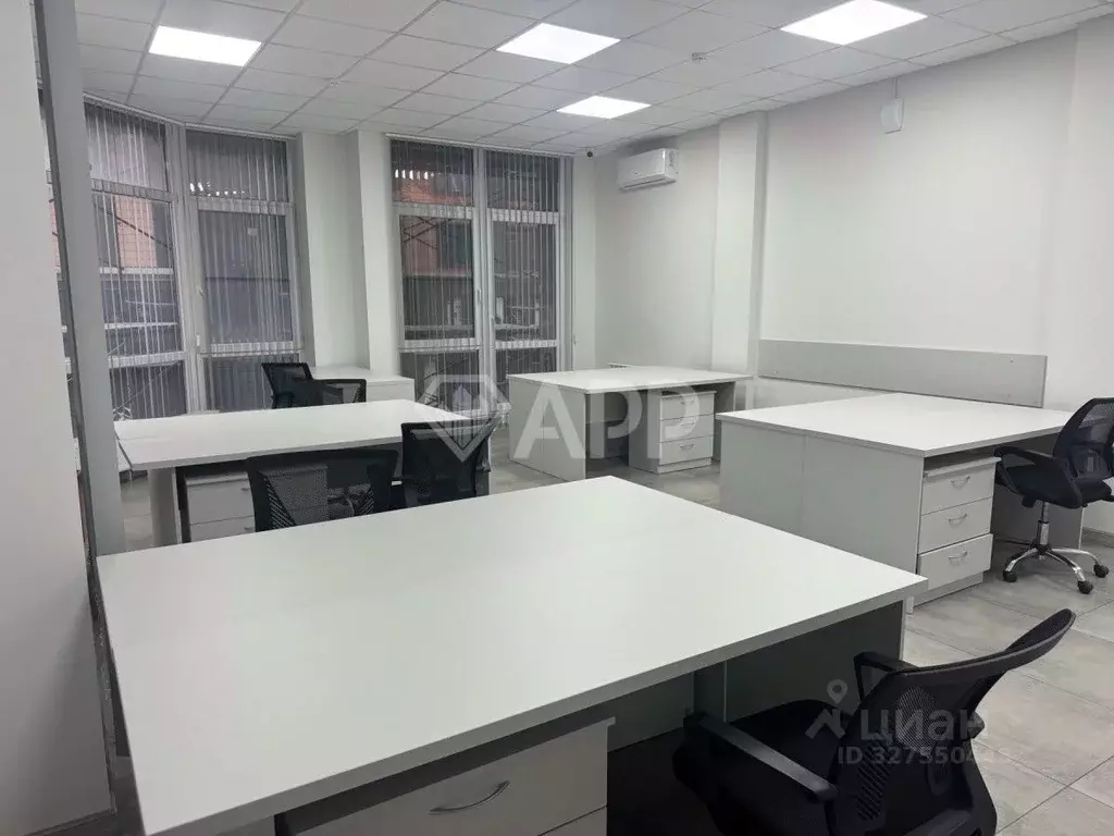 Офис в Краснодарский край, Новороссийск ул. Губернского, 30 (116 м) - Фото 2