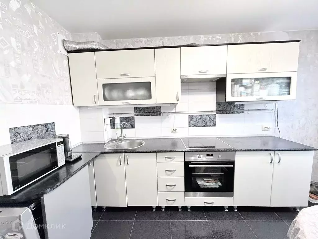 Продаётся 3-к квартира, 65.8 м - Фото 1