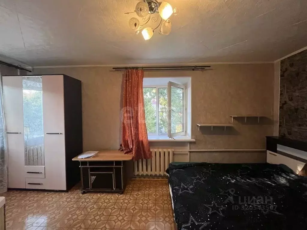 1-к кв. Брянская область, Брянск Новозыбковская ул., 5 (30.1 м) - Фото 0