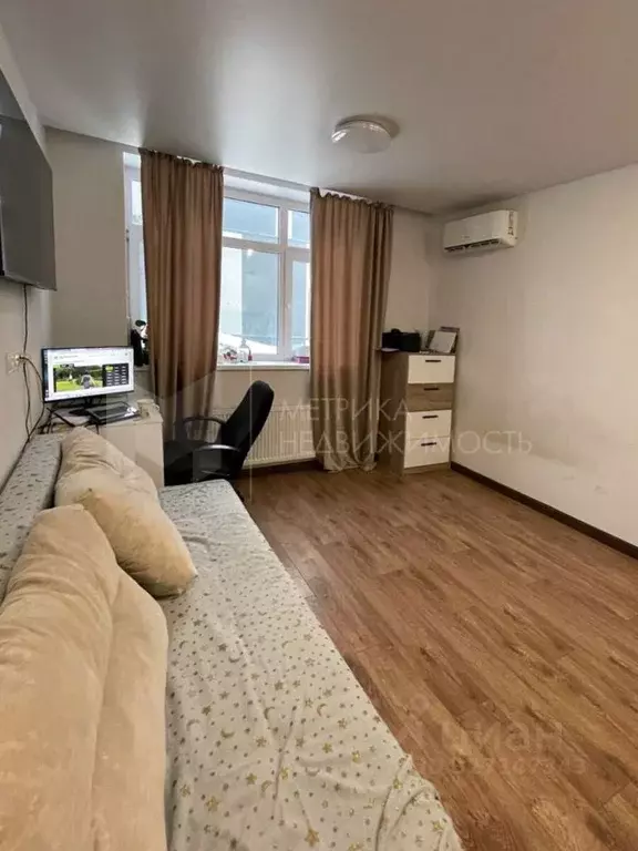 Студия Тюменская область, Тюмень ул. Первооткрывателей, 6 (20.3 м) - Фото 0