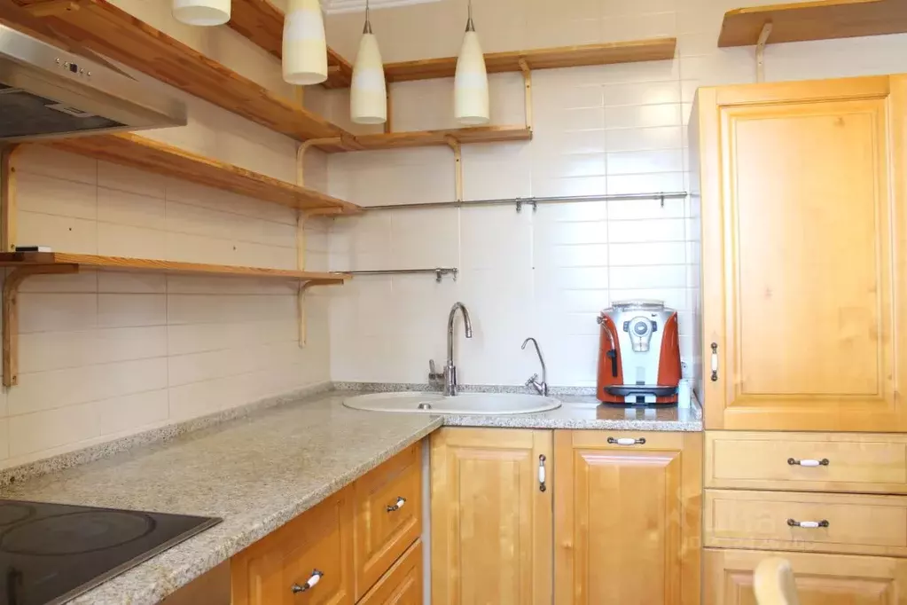 3-к кв. Омская область, Омск ул. Богдана Хмельницкого, 46 (69.2 м) - Фото 1