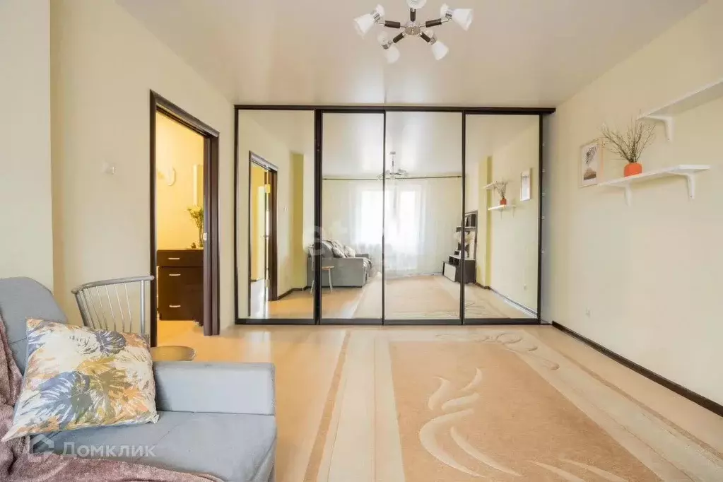 Продаётся 1-к квартира, 45 м - Фото 1