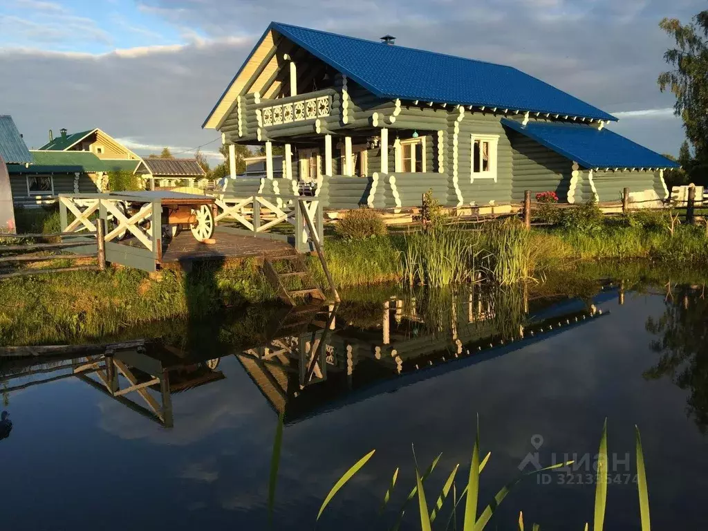 Дом в Новгородская область, Новгородский район, Ракомское с/пос, д. ... - Фото 1