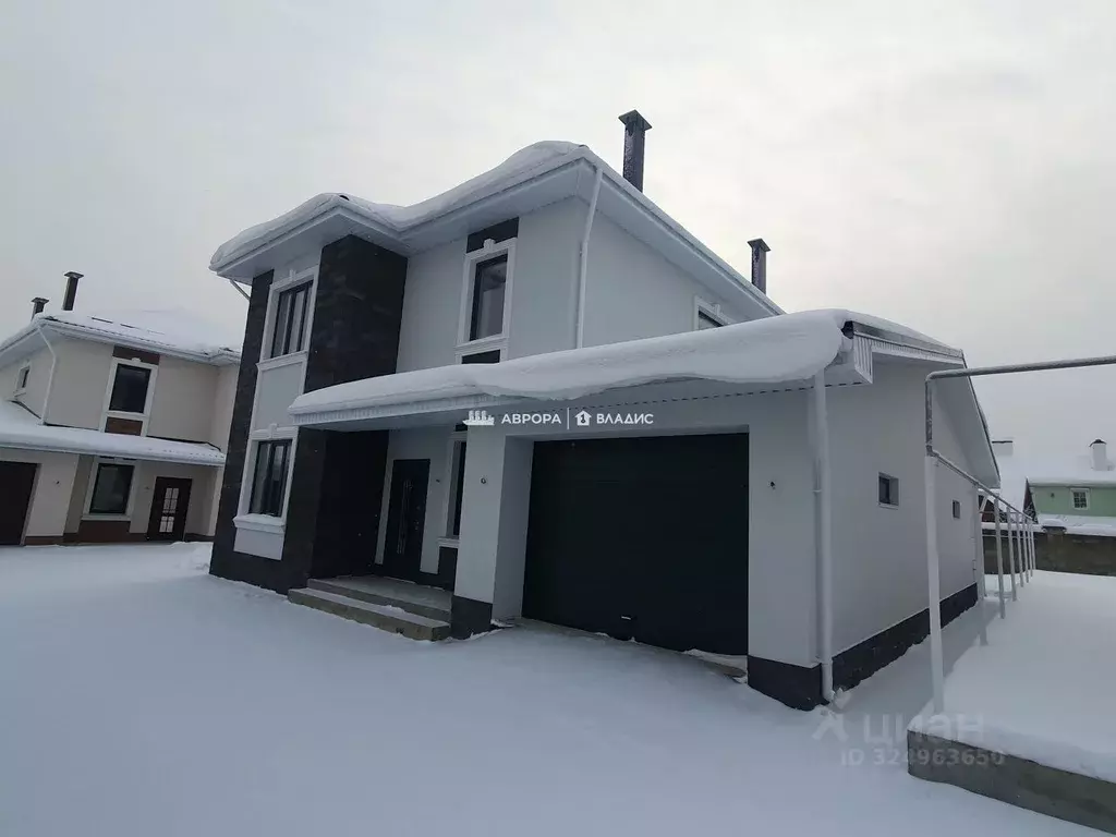 Дом в Челябинская область, Магнитогорск ул. Мичурина (230 м) - Фото 1