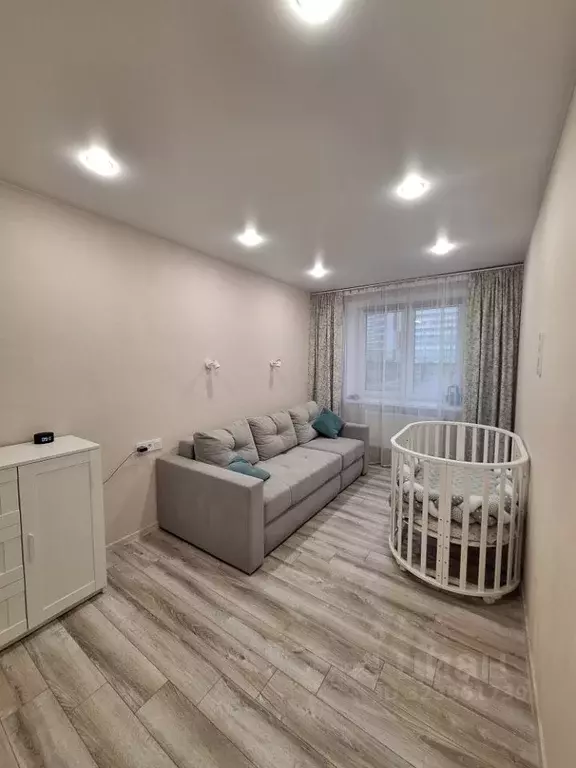 3-к кв. Кировская область, Киров ул. Энтузиастов, 19 (68.6 м) - Фото 2