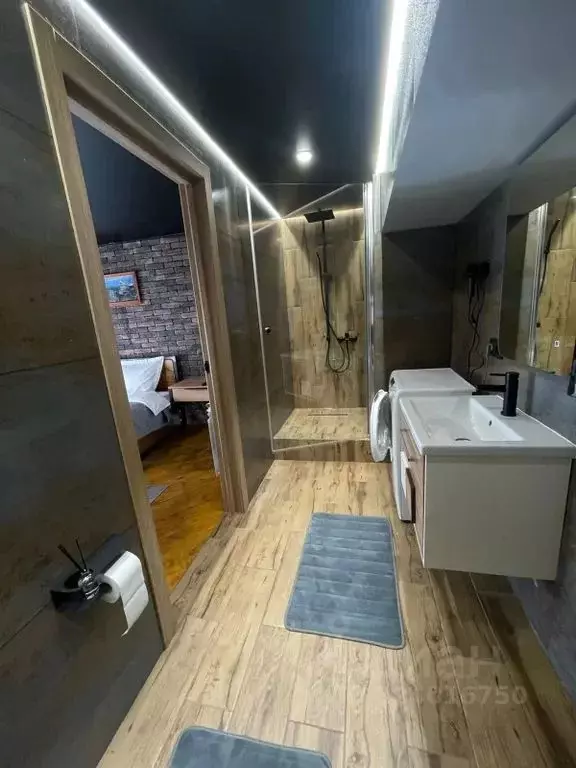 Комната Алтайский край, Бийск ул. Революции, 78/96 - Фото 1