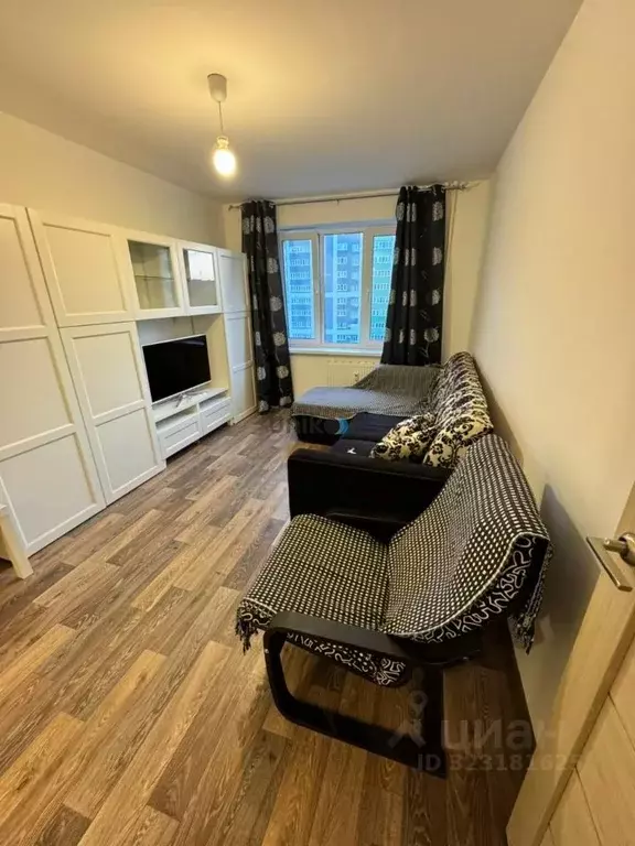 1-к кв. Башкортостан, Уфа ул. Генерала Ишбулатова, 8/2 (37.8 м) - Фото 1