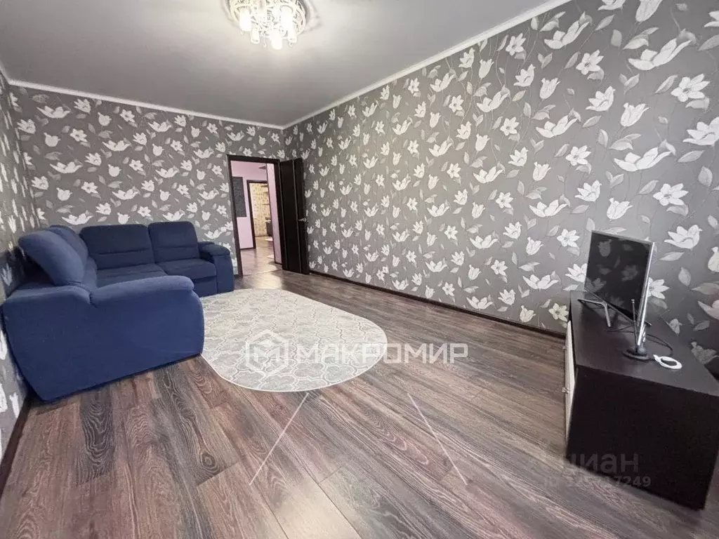 2-к кв. Орловская область, Орел ул. Андрианова, 31 (72.1 м) - Фото 1