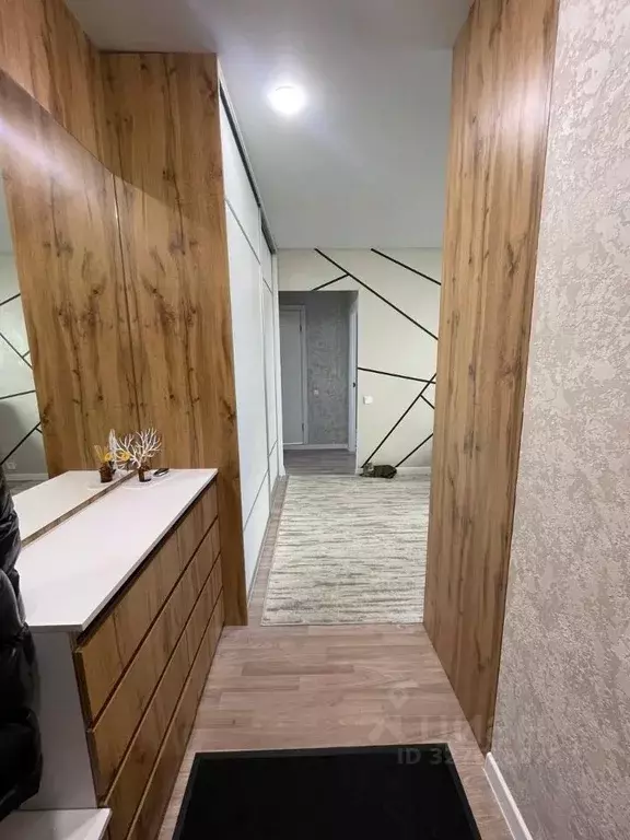 3-к кв. Челябинская область, Челябинск ул. Александра Шмакова, 25А ... - Фото 1