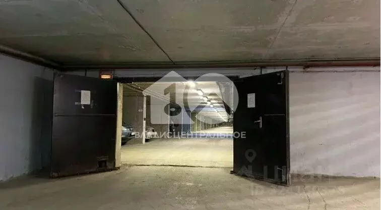 Гараж в Новосибирская область, Новосибирск Кавалерийская ул., 9 (30 м) - Фото 1