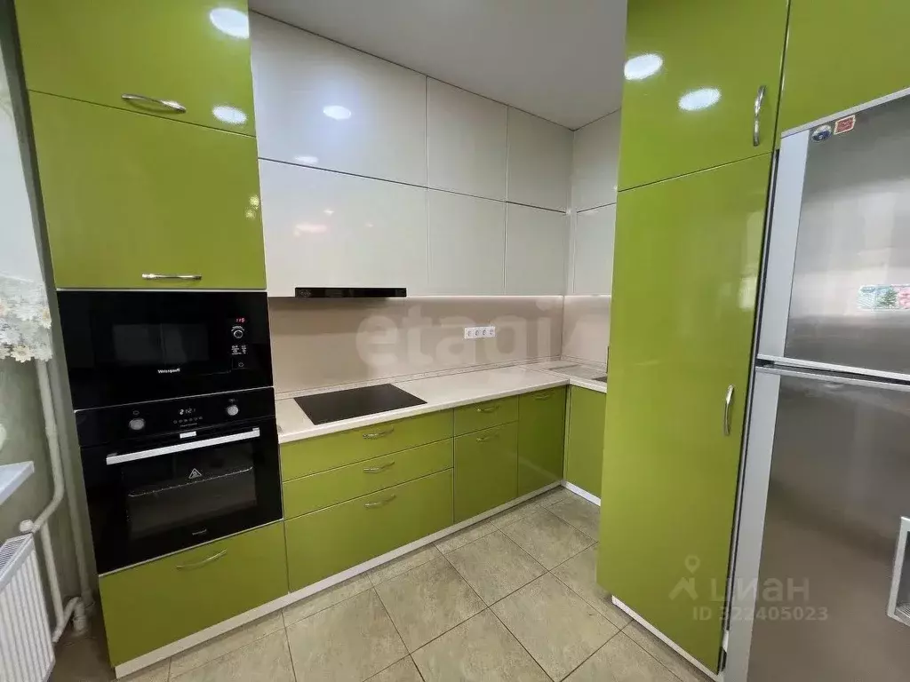 2-к кв. Тюменская область, Тюмень ул. Тимофея Чаркова, 81к2 (74.9 м) - Фото 2