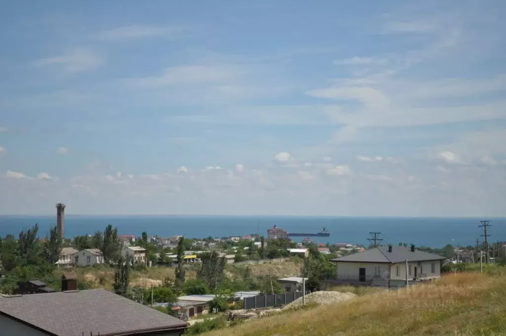 Участок в Крым, Феодосия ул. Панова (10.5 сот.) - Фото 1