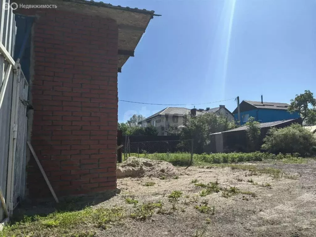 2-комнатная квартира: Шоссейное, Совхозная улица, 3 (63.2 м) - Фото 1