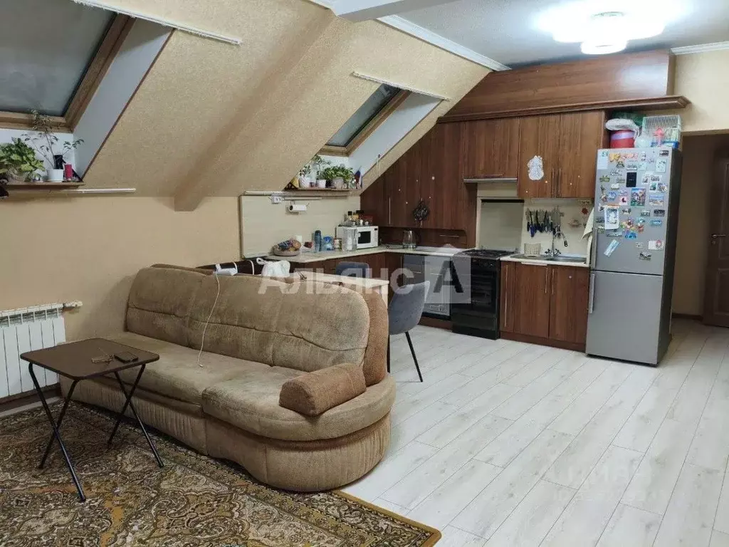 2-к кв. Ростовская область, Волгодонск Степная ул., 67А (90.8 м) - Фото 1