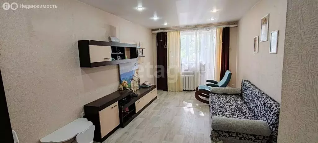 2-комнатная квартира: Стерлитамак, Коммунистическая улица, 27 (43.8 м) - Фото 1