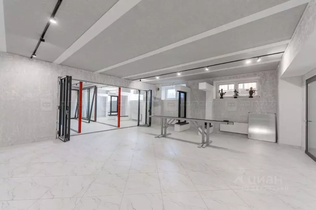 Офис в Татарстан, Казань просп. Победы, 226А (331 м) - Фото 1