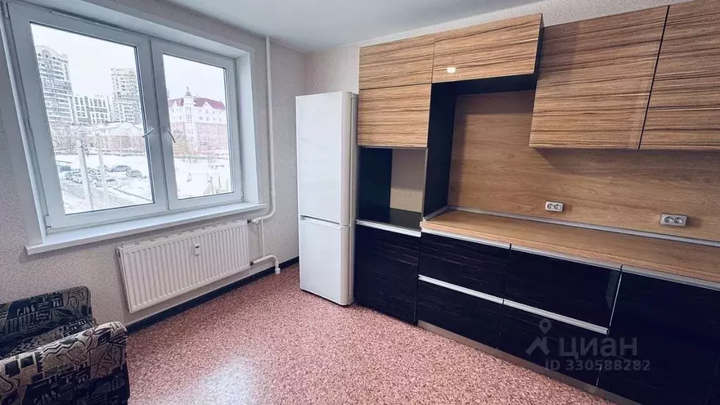 3-к кв. Кировская область, Киров ул. Энтузиастов, 52А (66.2 м) - Фото 1