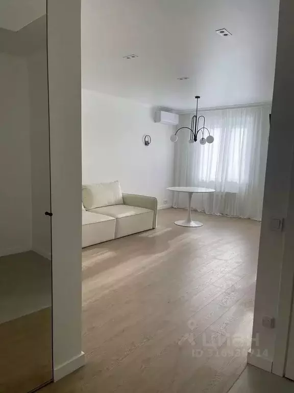 3-к кв. Татарстан, Казань ул. Тихомирнова, 1 (70.0 м) - Фото 1