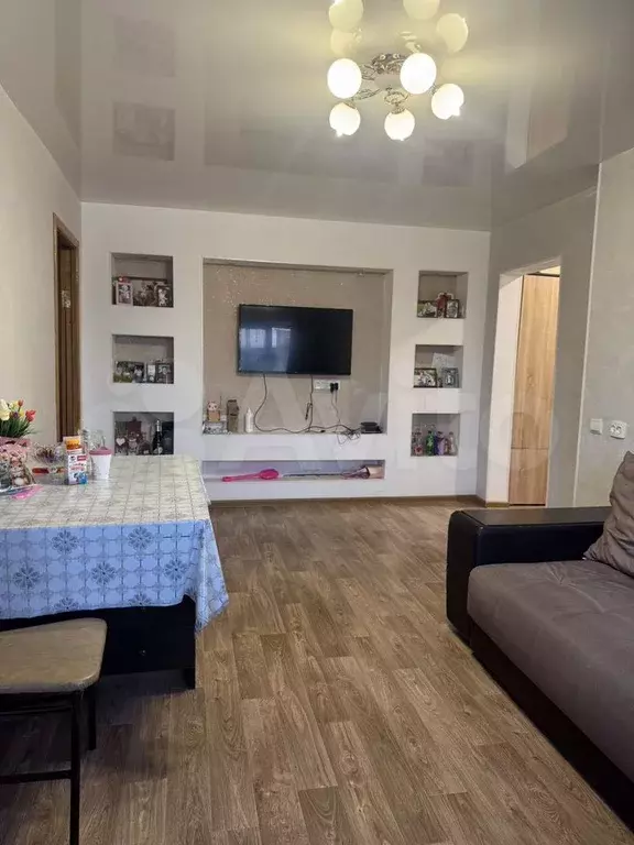 4-к. квартира, 62,6 м, 5/5 эт. - Фото 1