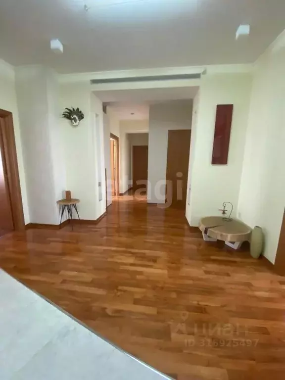 4-к кв. Волгоградская область, Волгоград Профсоюзная ул., 12 (129.5 м) - Фото 2