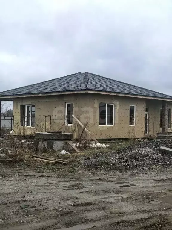 Дом в Тюменская область, Тюменский муниципальный округ, д. Ушакова, ... - Фото 1