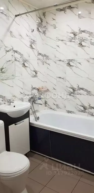 2-к кв. Новосибирская область, Бердск ул. Карла Маркса, 2а (36.0 м) - Фото 1