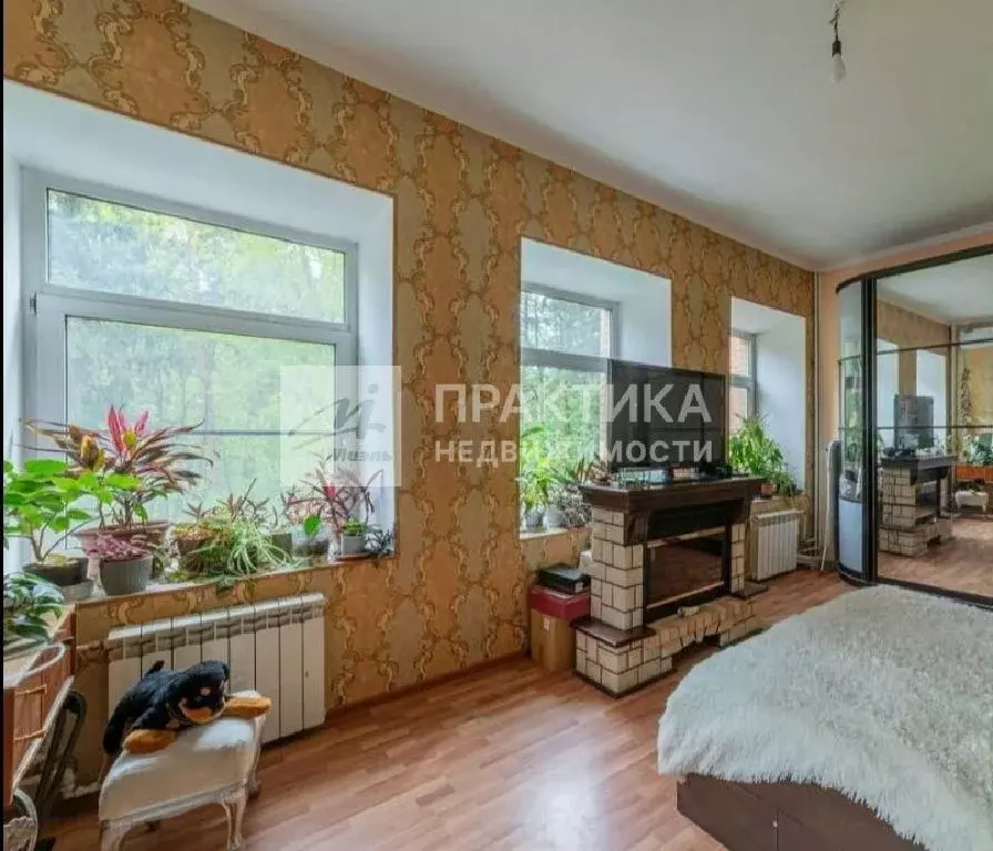 Продается 2-комнатная квартира - Фото 1