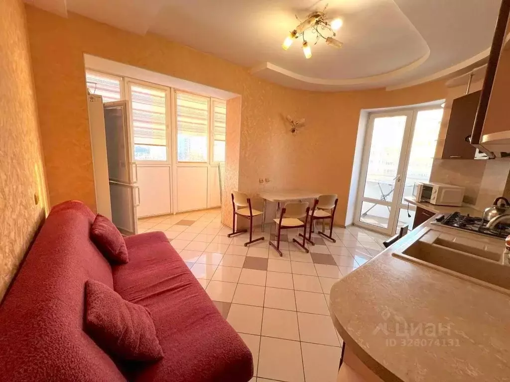 2-к кв. Башкортостан, Уфа ул. Софьи Перовской, 50 (70.0 м) - Фото 2