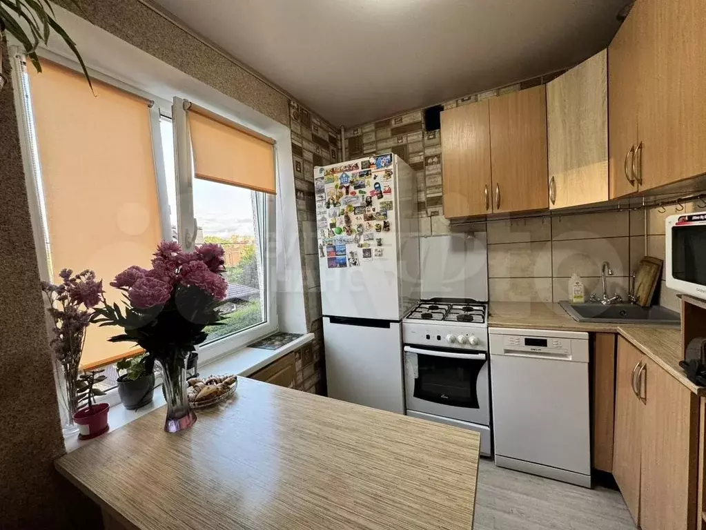 3-к. квартира, 61,7 м, 2/5 эт. - Фото 1